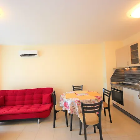 Apartman Menada Butterfly *